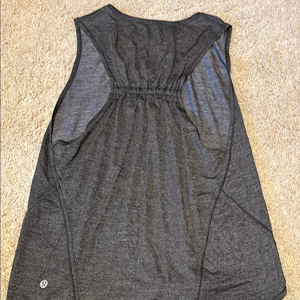 Lululemon Ruched Back Gray Top - Picture 2 of 2